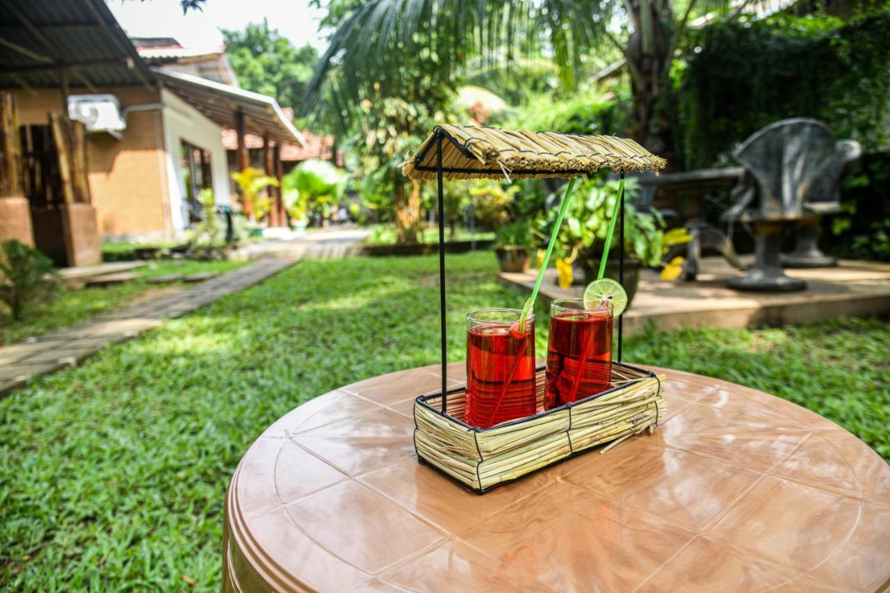 Clay House Hotel อุดาวาลาเว ภายนอก รูปภาพ