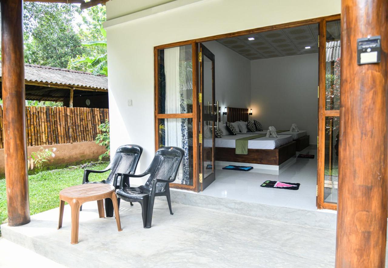 Clay House Hotel อุดาวาลาเว ภายนอก รูปภาพ
